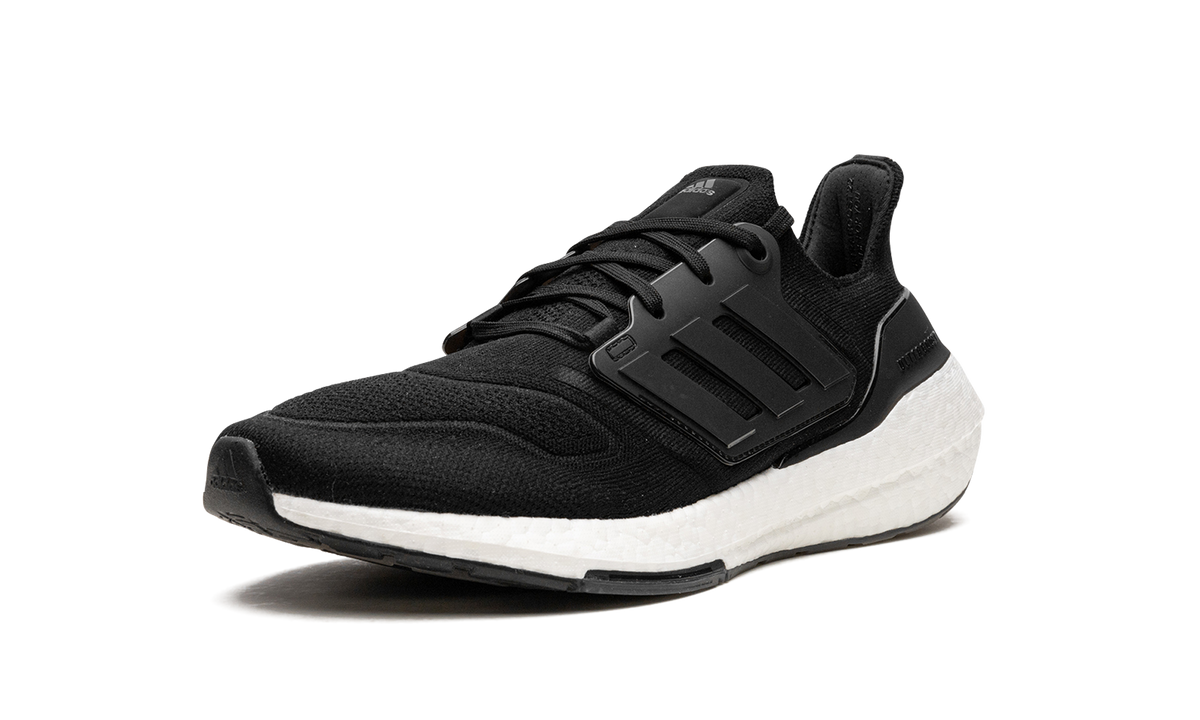 ULTRABOOST 22 WMNS "Black" GX5591